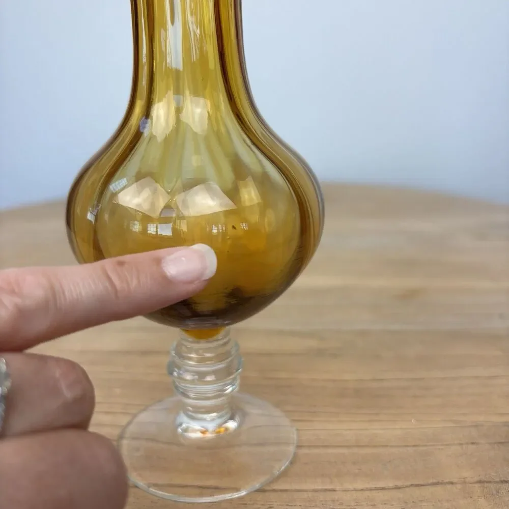 Vintage Art Glass Bud Vase Yellow Amber Clear Stem Hand Blown Scalloped Edge - Picture 9 of 9